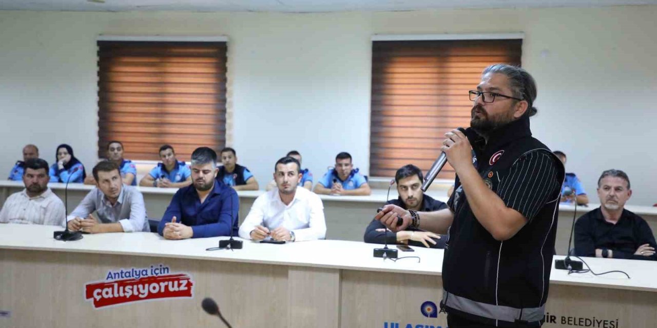 Toplu Taşıma Sürücülerine Narkotik Eğitimi