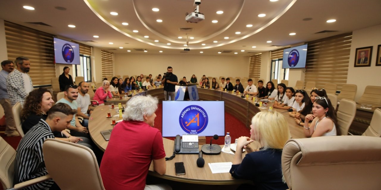 Prof.dr. Ömer Özkan:"kafa Nakli Bir Gün Mümkün Olabilir"