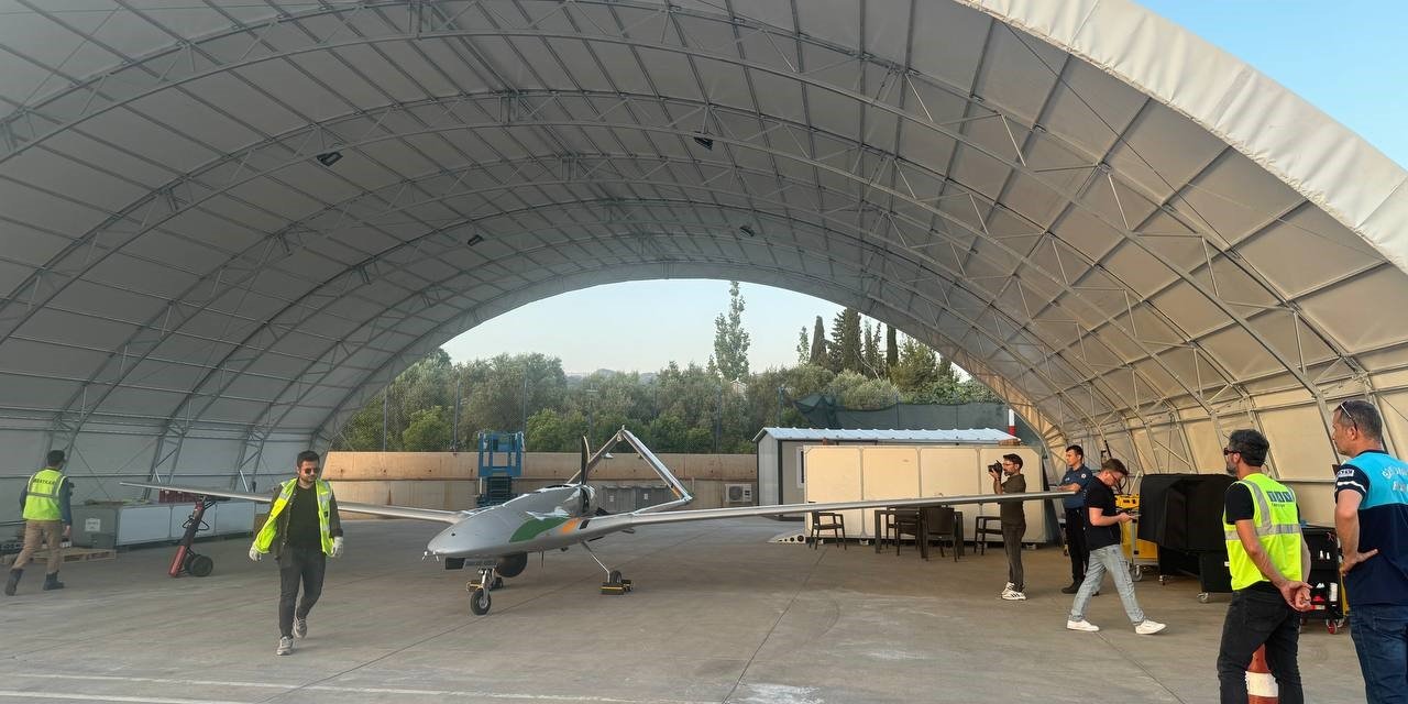 Bayraktar Tb2 İnsansız Hava Aracı Antalya’da Orman Yangınlarına Savaş Açtı