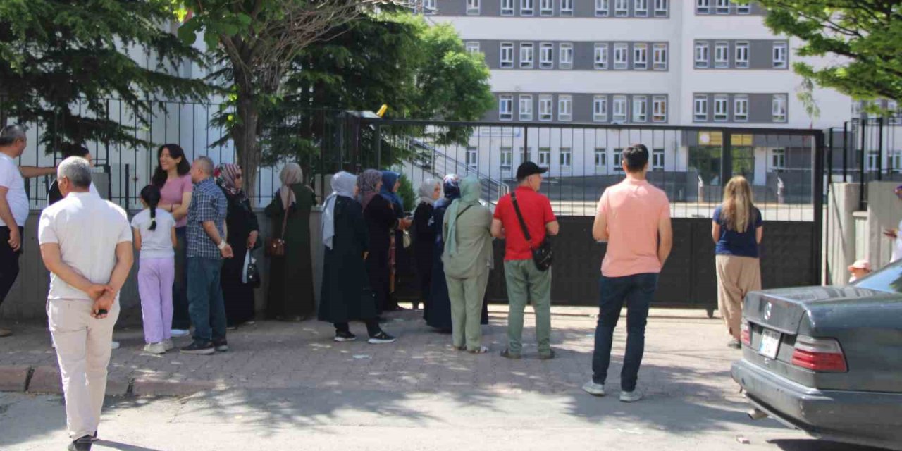 Kayseri’de Yks Heyecanı Başladı