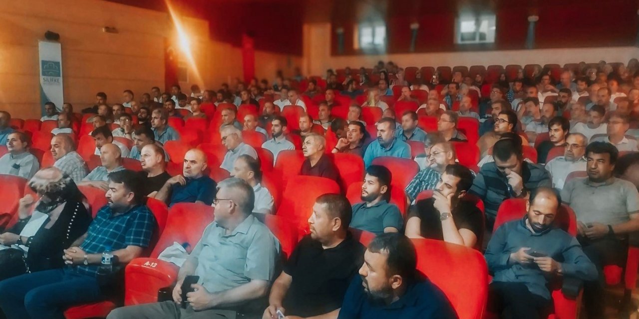 İmamlar Yangın Gönüllüsü Oldu