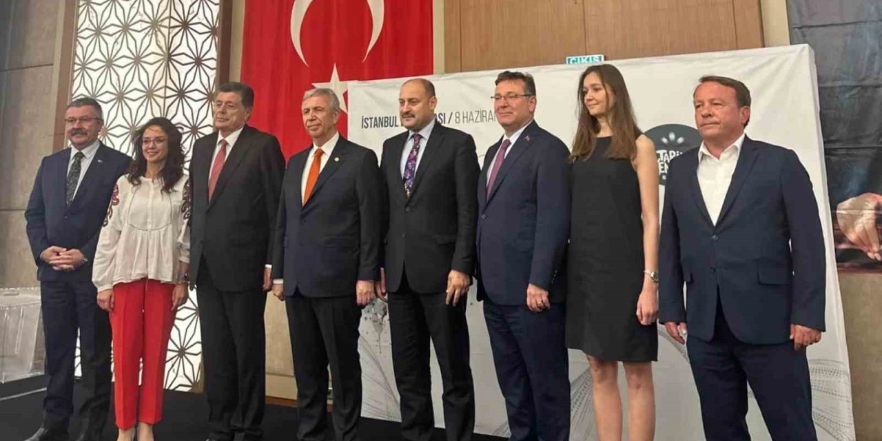 Başkan Murat Orhan Tarihi Kentler Birliği Encümen Üyesi Seçildi