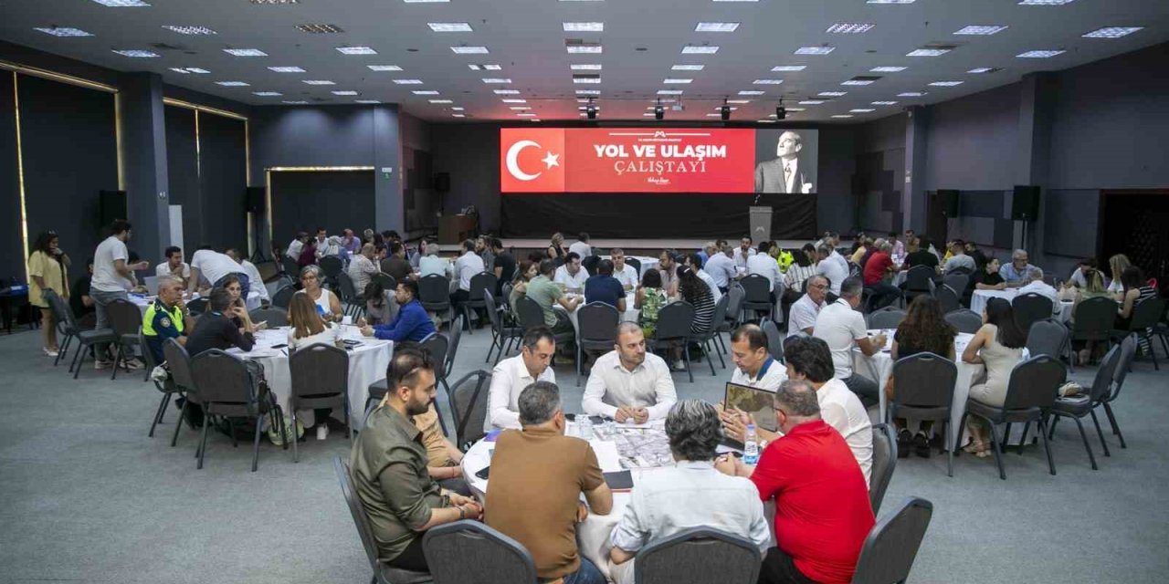Mersin’de ’yol Yapım Ve Ulaşım Çalıştayı’ Gerçekleştirildi