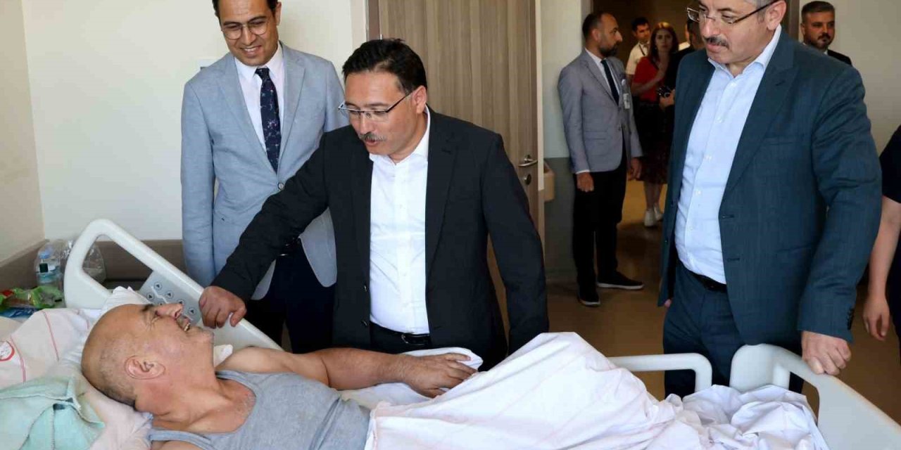 Vali Çiçek: "şehir Hastanemizle Gurur Duyuyoruz"