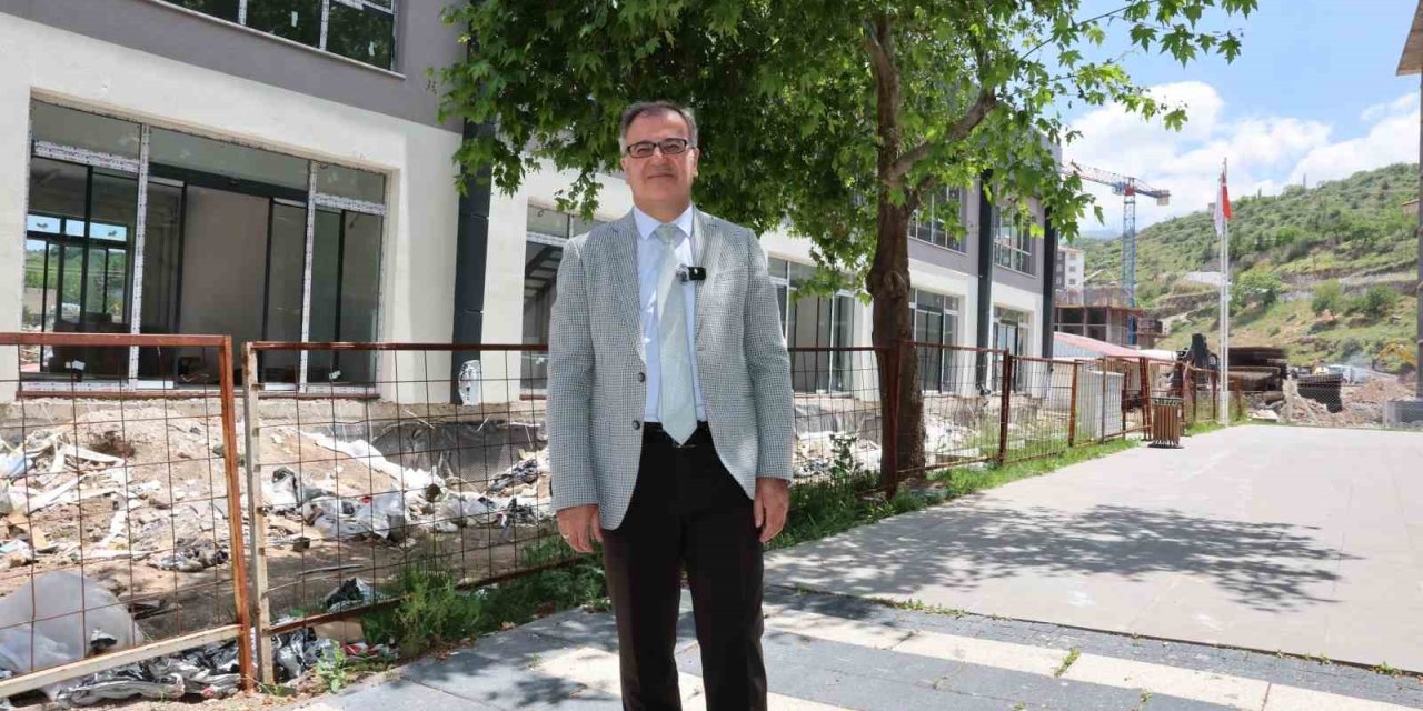 Başkan Özdoğan: “ilçemize Ve Esnafımıza Yeni Ticaret Alanları Kazandırıyoruz”