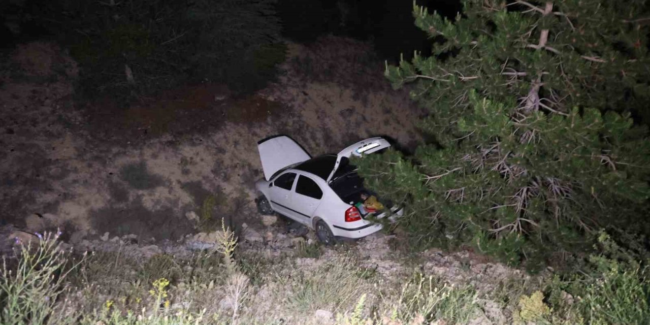 Uçurumdan Araçla Uçtu, "buradan Olduğu Gibi İndim" Dedi