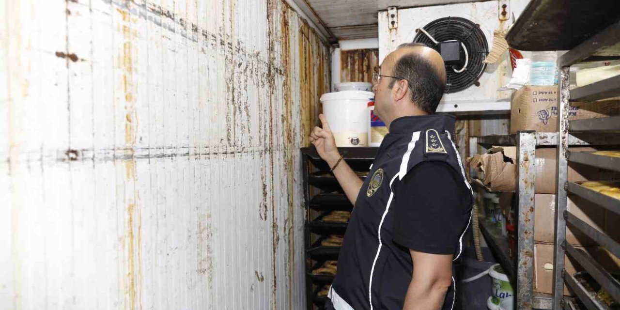 Alanya’daki Fırın Ve Pastanelere Bayram Öncesi Denetim