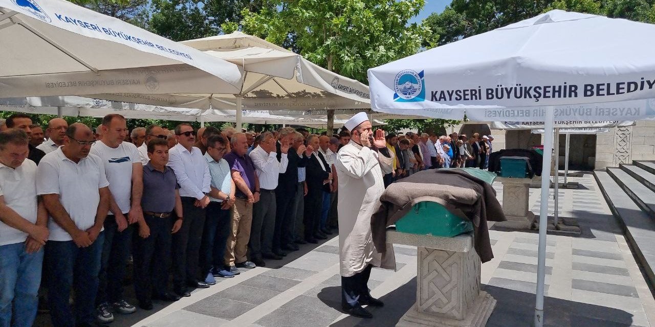 Suat Kösehaliloğlu Son Yolculuğuna Uğurlandı