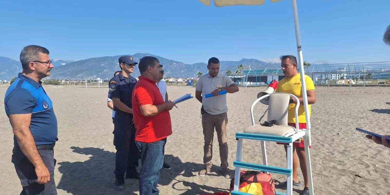 Kumluca’da Yüzme Alanları Denetlendi