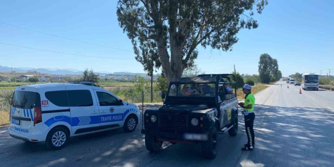 Alanya Ve Manavgat’ta Safari Araçları Denetlendi