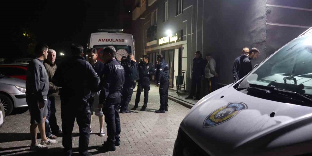 Kocasını Bıçaklayarak Öldüren Kadının Yargılanmasına Devam Edildi