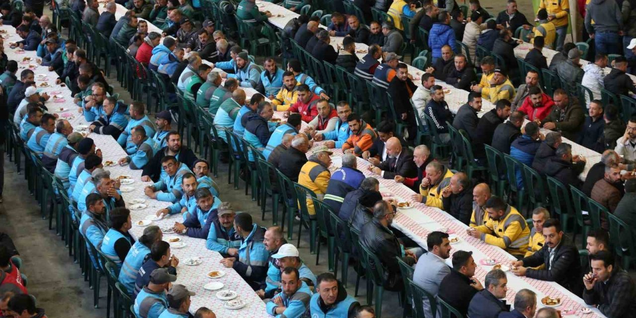 Kocasinan’da İşçilerin İkramiye Sevinci