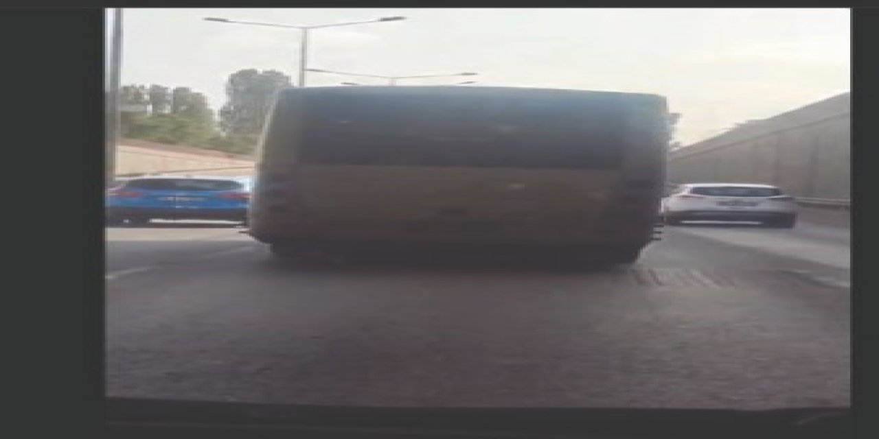 Görüşü Engelleyecek Şekilde Duman Çıkartan Araca İşlem Yapıldı