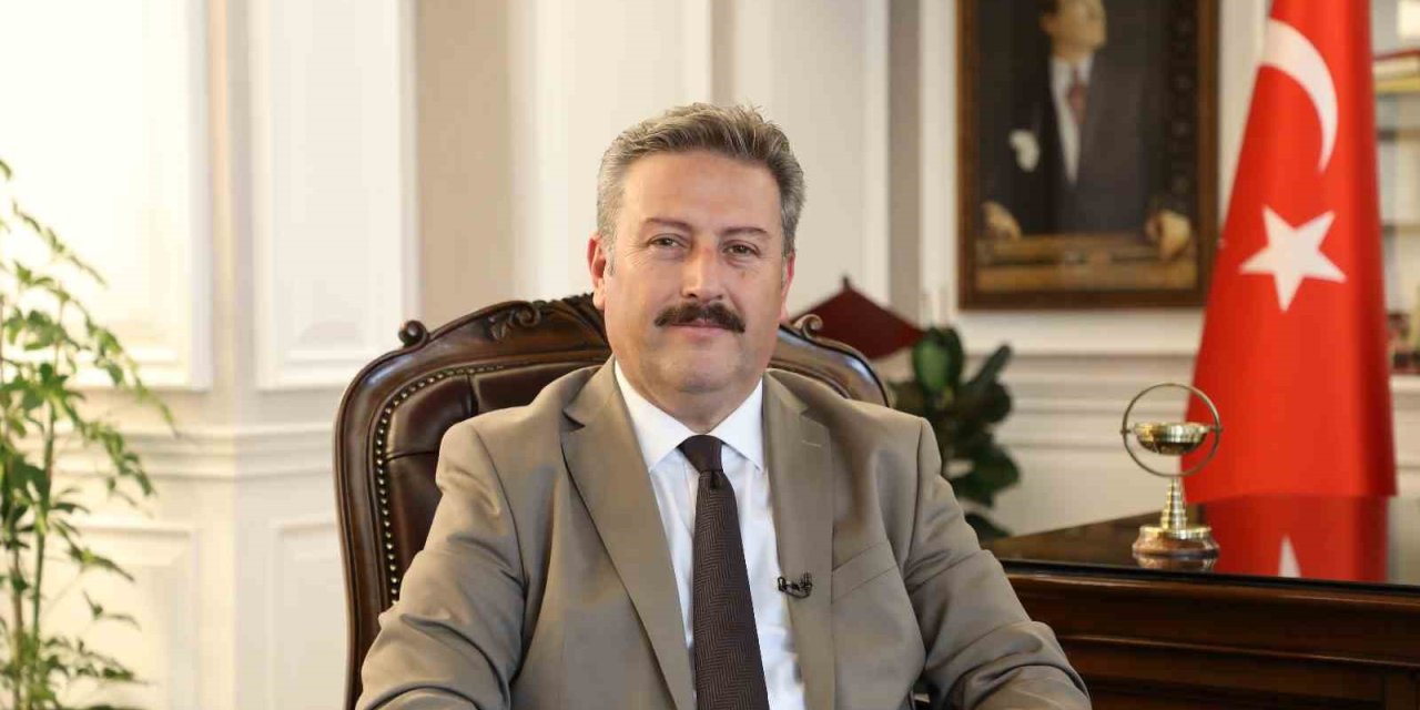 Başkan Palancıoğlu’ndan Kurban Bayramı Ve Babalar Günü Mesajı