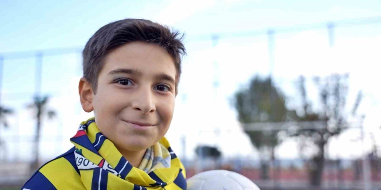 Arda Güler Önce Hastalığı Yenen Ares’i Mutlu Etti, Ardından Tüm Türkiye’yi