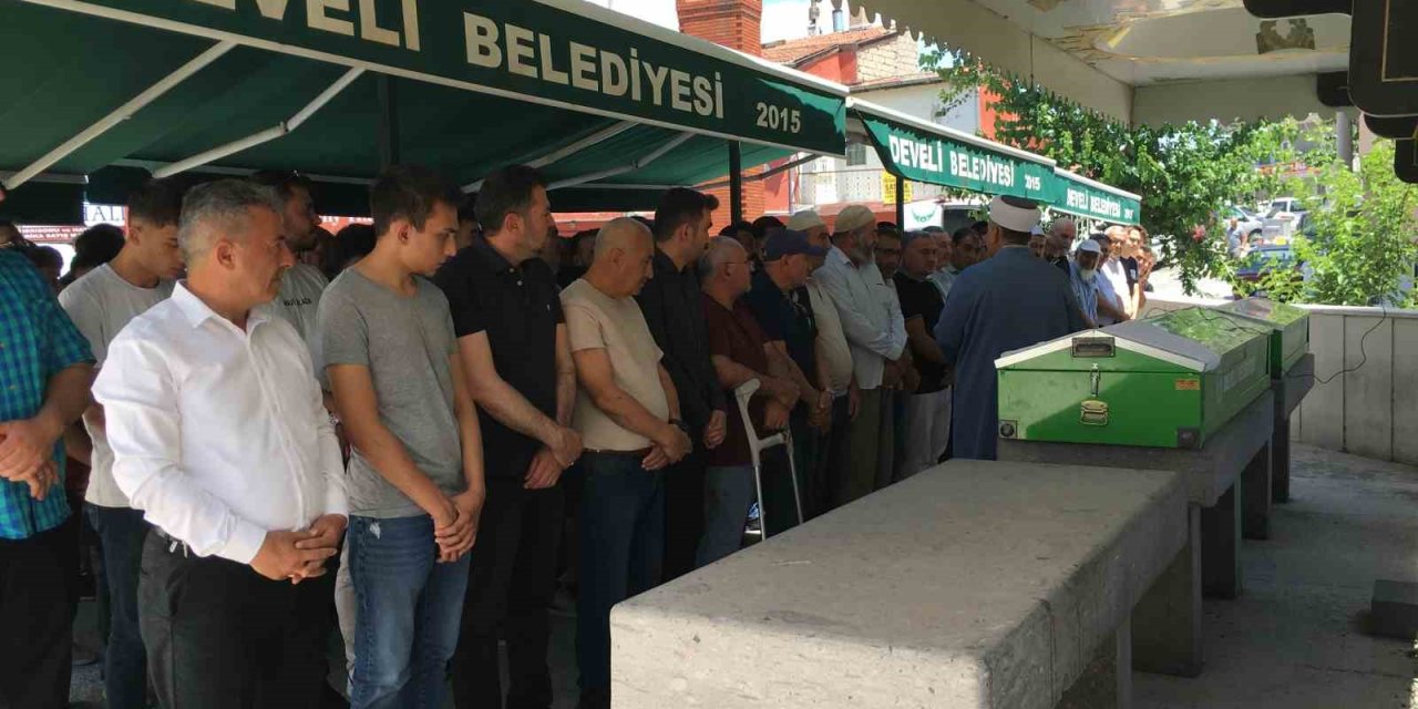 Eski Başkan Cabbar’ın Anneannesi Toprağa Verildi