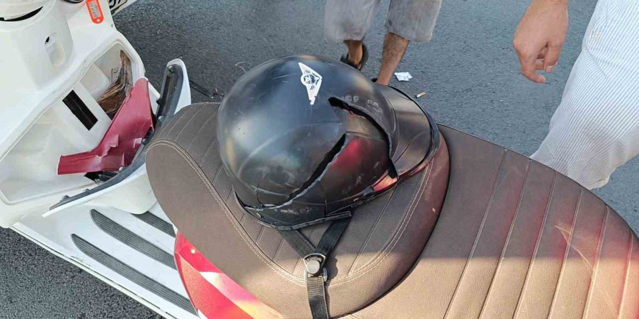 Parçalanan Kask Sürücüyü Hayata Bağladı