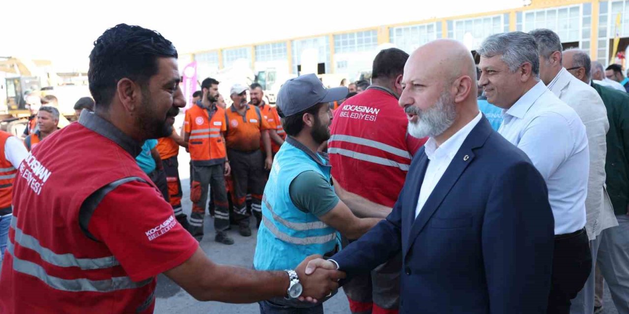 Kocasinan’da Coşkulu Bayramlaşma