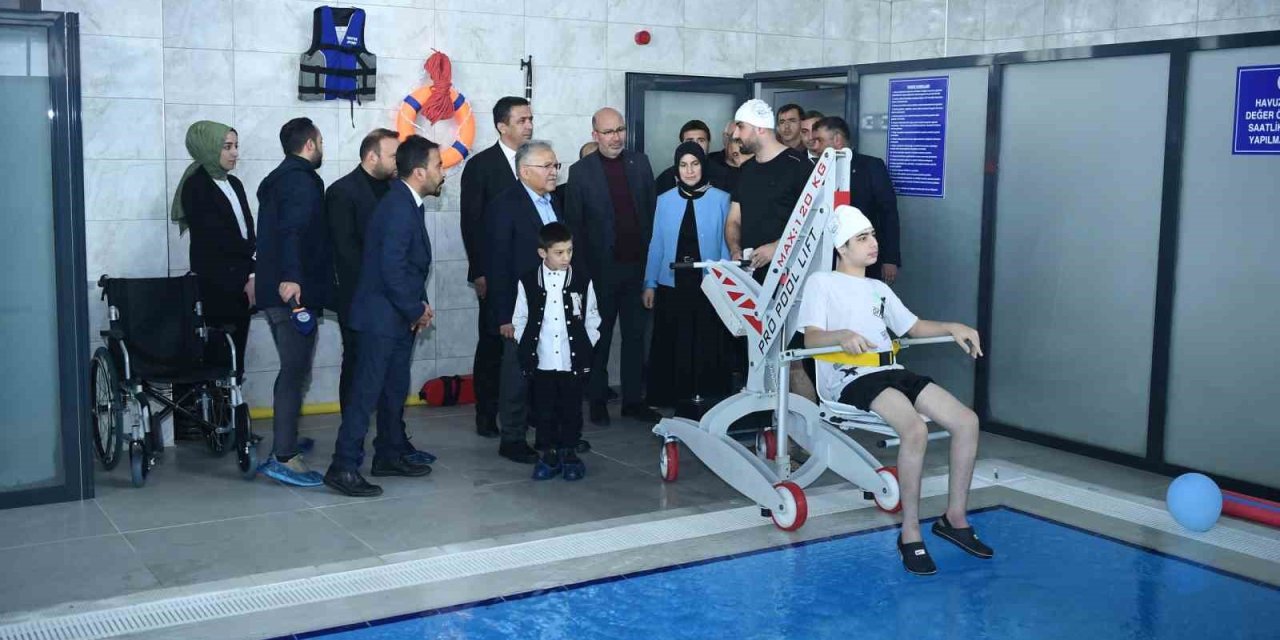 Doktor Başkandan Engelli Öğrencilere ‘özel Proje’