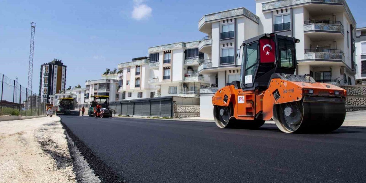 Arpaçsakarlar’da Sıcak Asfalt Çalışması