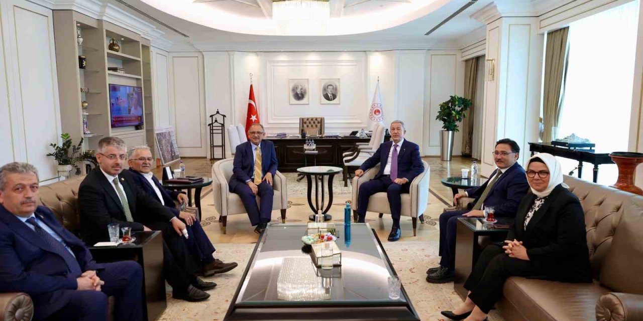 Başkan Büyükkılıç’tan Ankara’da ‘kayseri’ Zirvesi