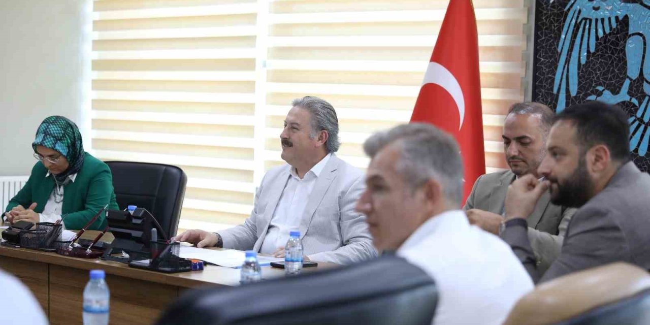 Melikgazi Belediyesi Türkiye’ye Örnek Olan Kentsel Dönüşüm Çalışmalarına Hız Kesmeden Devam Ediyor