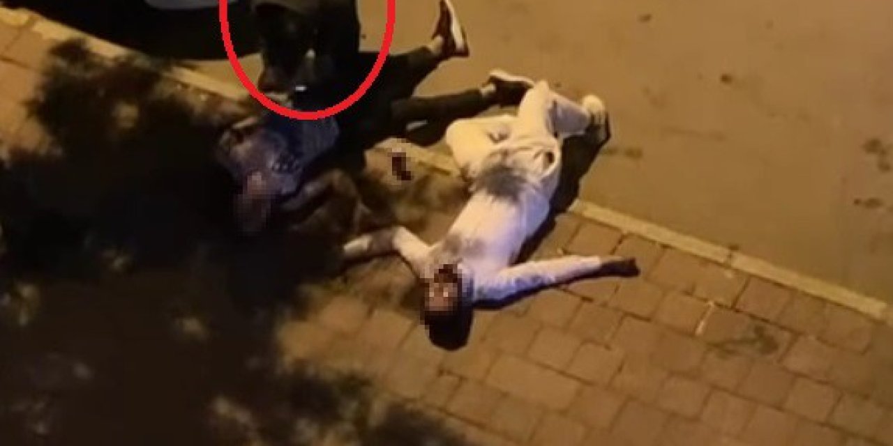 Alkol Alıp Kaldırımda Sızdılar, Ceplerinde Kurcalanmadık Yerleri Kalmadı