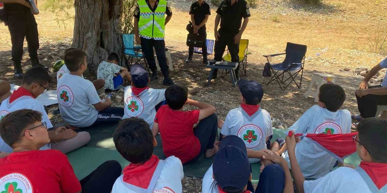 Mersin’de Jandarmadan Bilgilendirme Faaliyeti