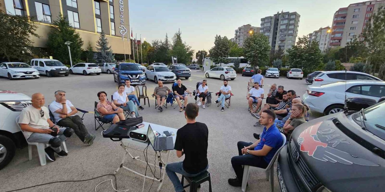 Dak Enkaz Riskleri Ve Enkazlarda Yaralı Taşıma Teknikleri Eğitimi Aldı