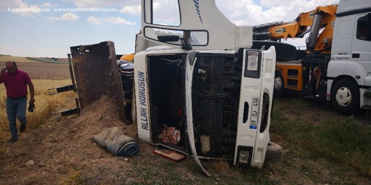 Aksaray'da İş Makinesi Yüklü Kamyon Devrildi: 1 Yaralı