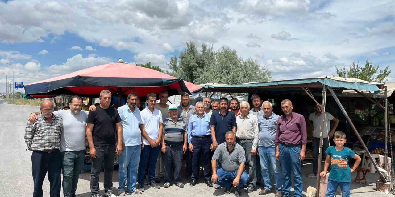 Büyükkılıç, Yemliha’da Üreticilerle Bir Araya Geldi