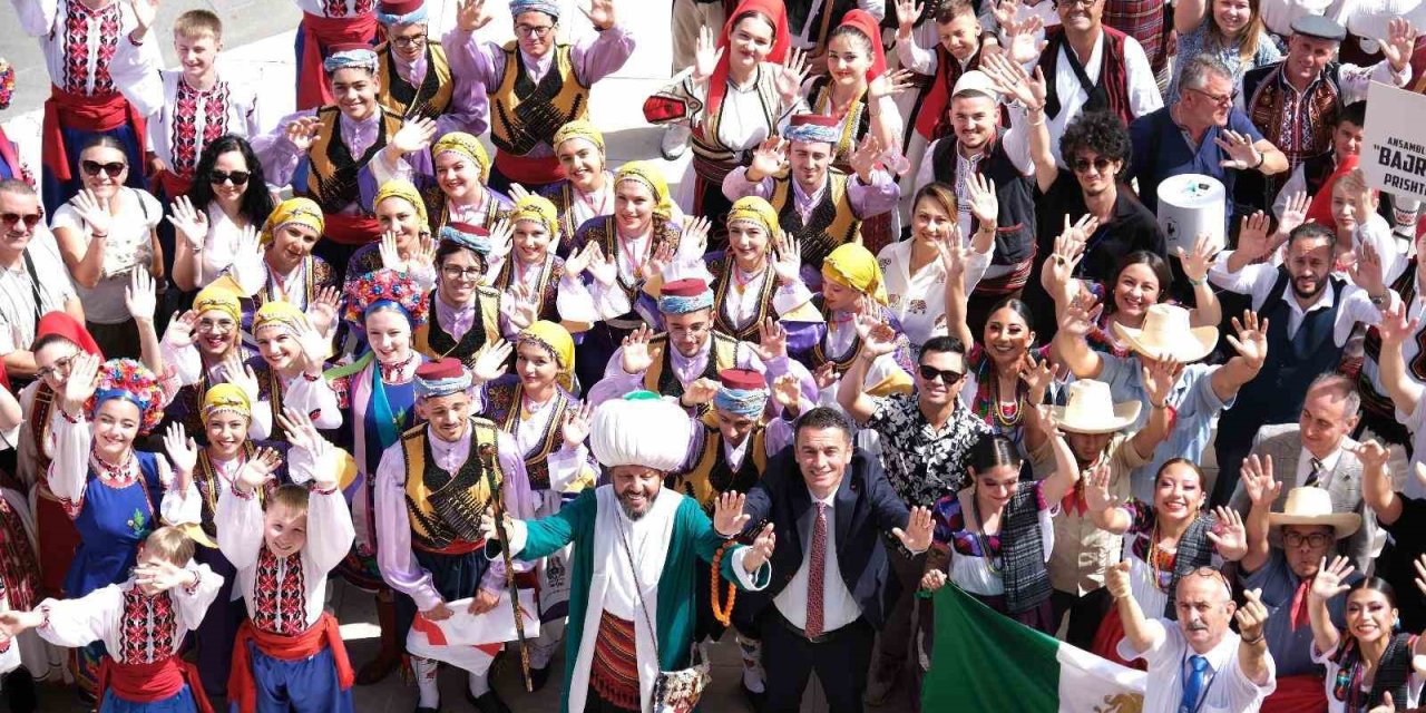 Dans Gruplarından Başkan Dökmeci’ye Ziyaret