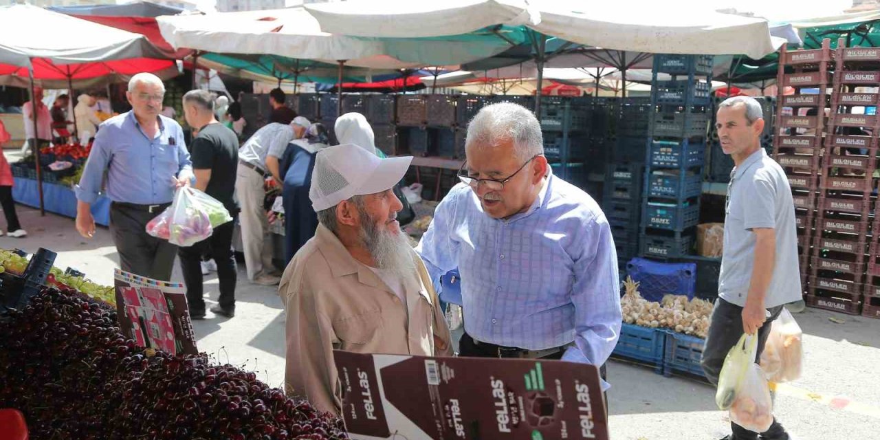 Büyükkılıç’tan Semt Pazarına Ziyaret