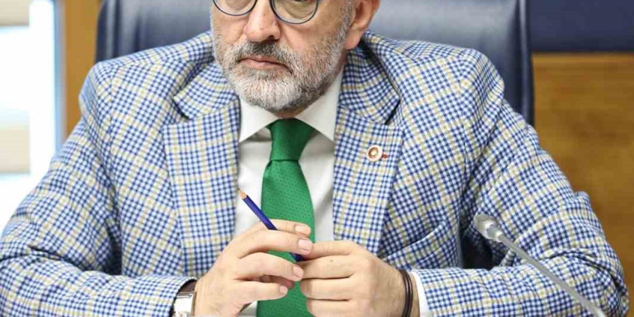 Cıngı: "valimiz Ve Emniyet Müdürümüz Herkesin Cesaret Edemeyeceği Şekilde Kalabalığın Arasına Girmiş Ve Halkı Teskin Etmek İçin Çok Doğru Politikalar Üretmiştir"