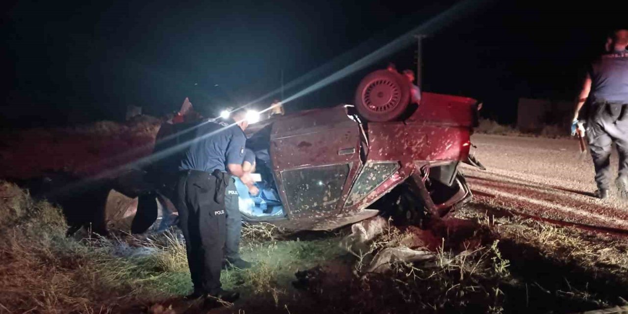 Karaman’da Takla Atan Otomobilin Sürücüsü Yaralandı