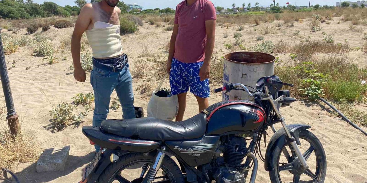 Deniz Keyfi Yapan İnşaat İşçileri Hayatların Şokunu Yaşadı