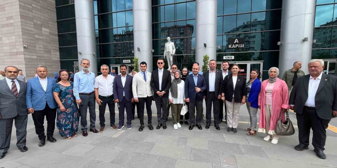 Yılmaz Büyükerşen Ve 4 Sanığın Yargılandığı ‘haksız Mal Edinme’ Davası Başladı