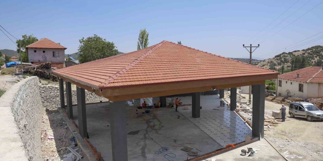 Dereköy’de Çok Amaçlı Salon İnşaatında Sona Gelindi