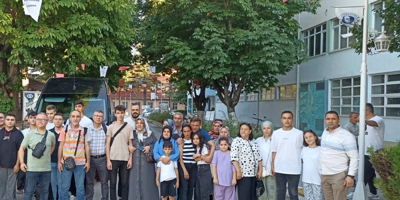 Eskişehir’den 15 Öğrenci Staj İçin Yurt Dışına Gitti