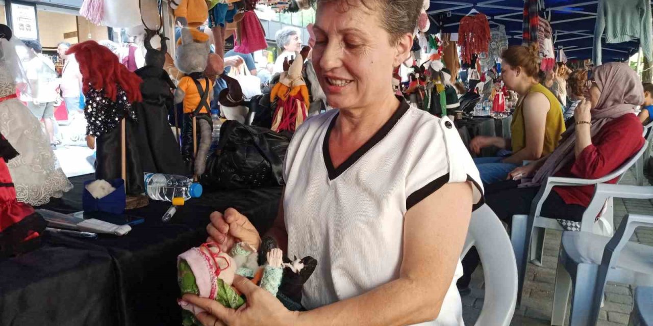 Emekliliklerini Boş Geçirmemek İçin Kendilerini Sanata Verdiler