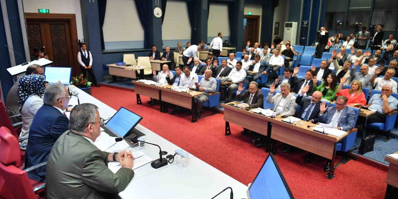 Büyükşehir Belediyesinde 82 Gündem Maddesi Karara Bağlandı