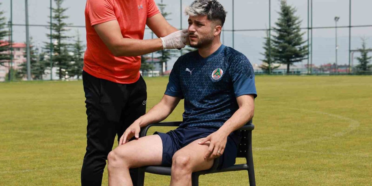 Alanyasporlu Futbolculara Laktat Testi Uygulandı