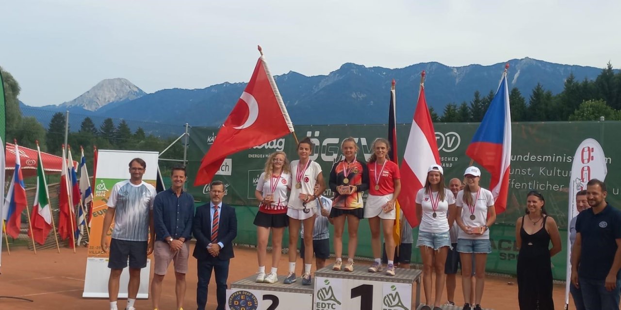 Antalyalı Zeynepsu’dan, İşitme Engelliler Avrupa Tenis Şampiyonası’nda Gümüş Madalya