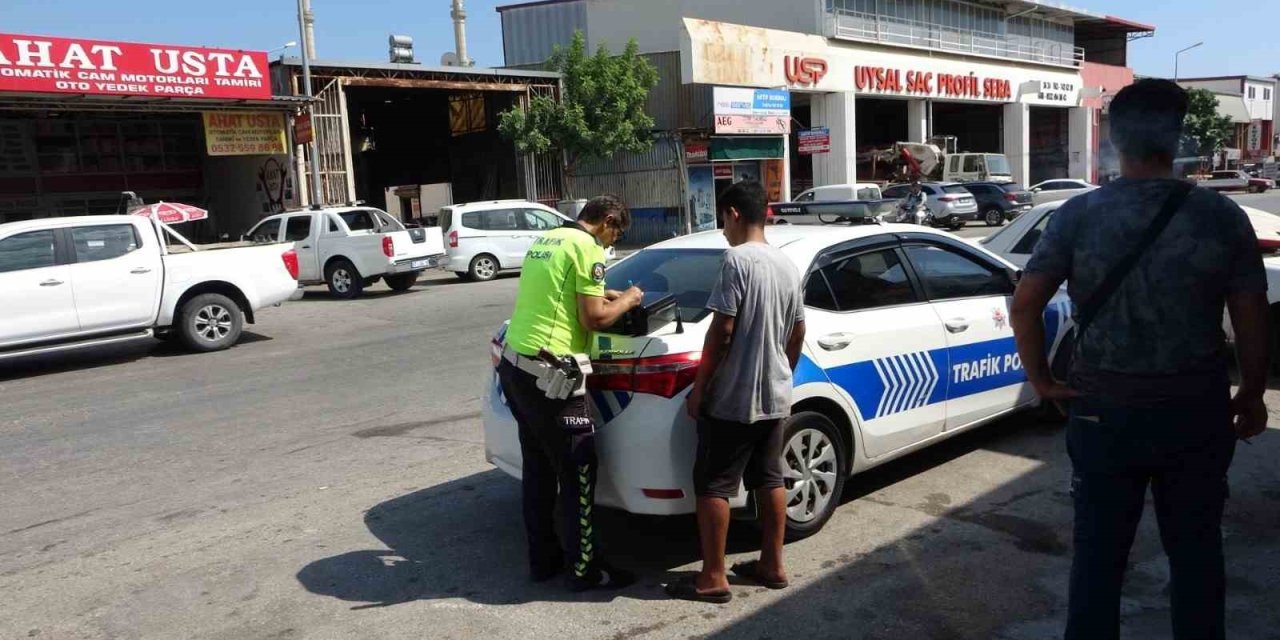 Ehliyet Sınavına Günler Kala Kaza Yaptı, 25 Bin Tl Ceza Yedi
