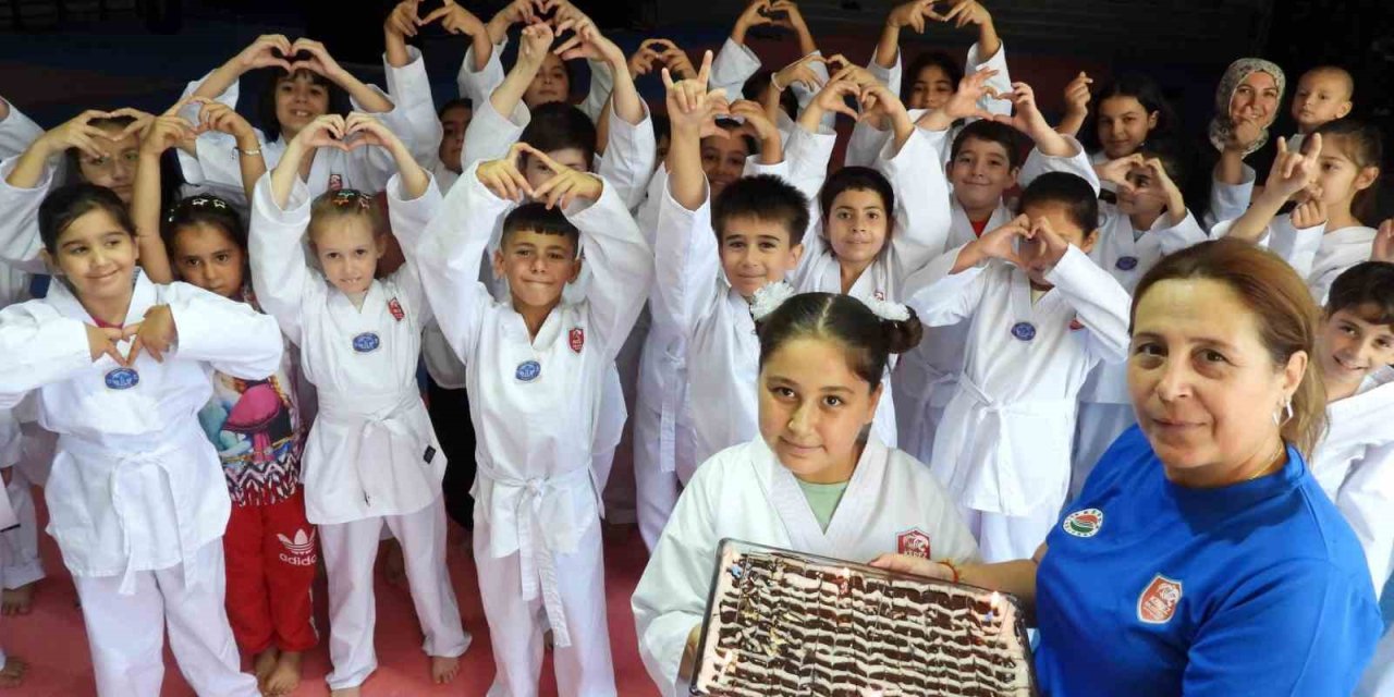 Spor Yaparken Sosyalleşiyorlar