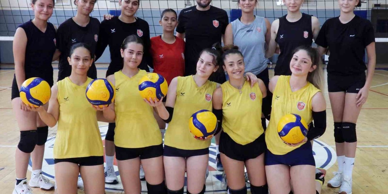 Kepez’in Sultanlarında Kadro Netleşiyor