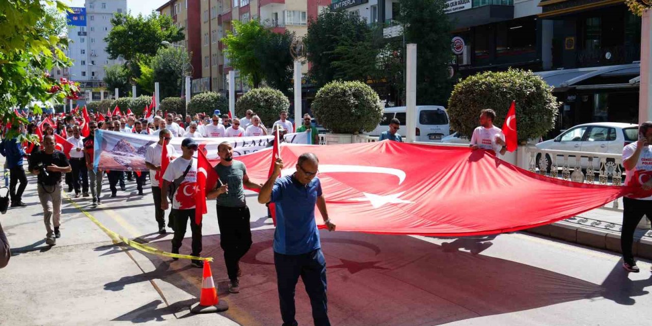 15 Temmuz Milli Birlik Günü Kamp Ve Zirve Tırmanışı Programı Başladı
