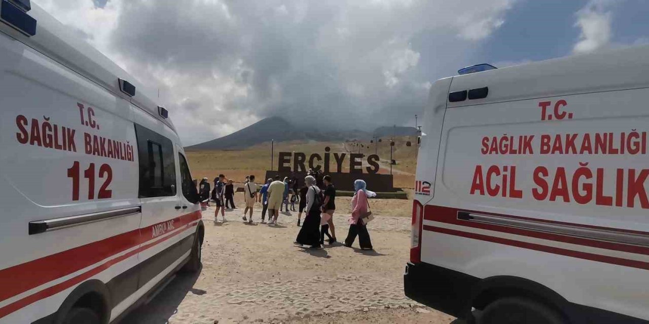 Erciyes’te Dağcılar Kaza Geçirdi