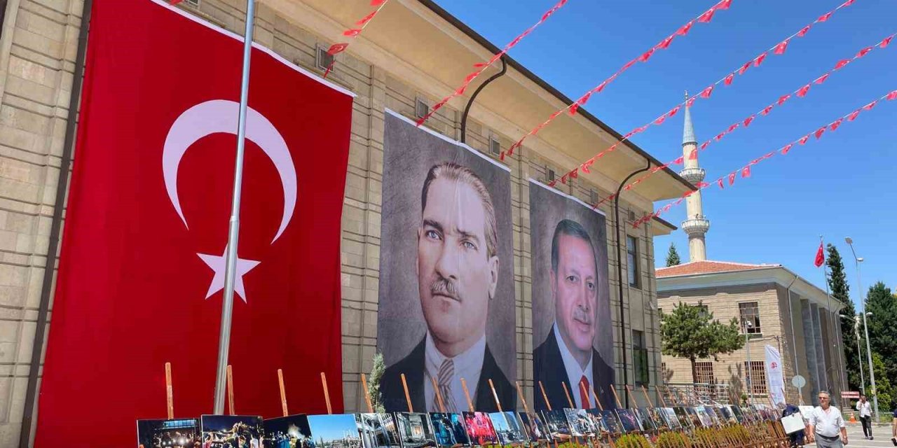 Valilik Meydanı’nda 15 Temmuz Anma Programı Hazırlıkları Başladı