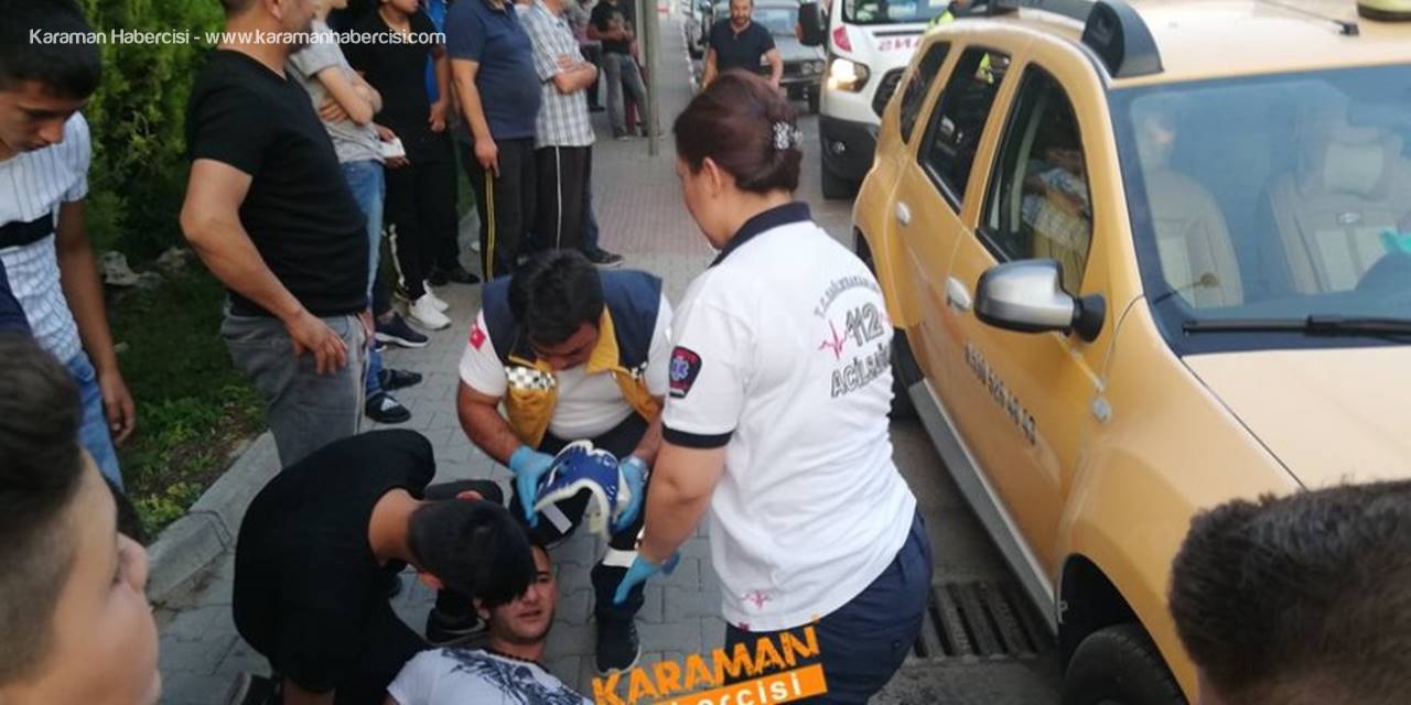 Karaman Belediyesi Önünde Trafik Kazası